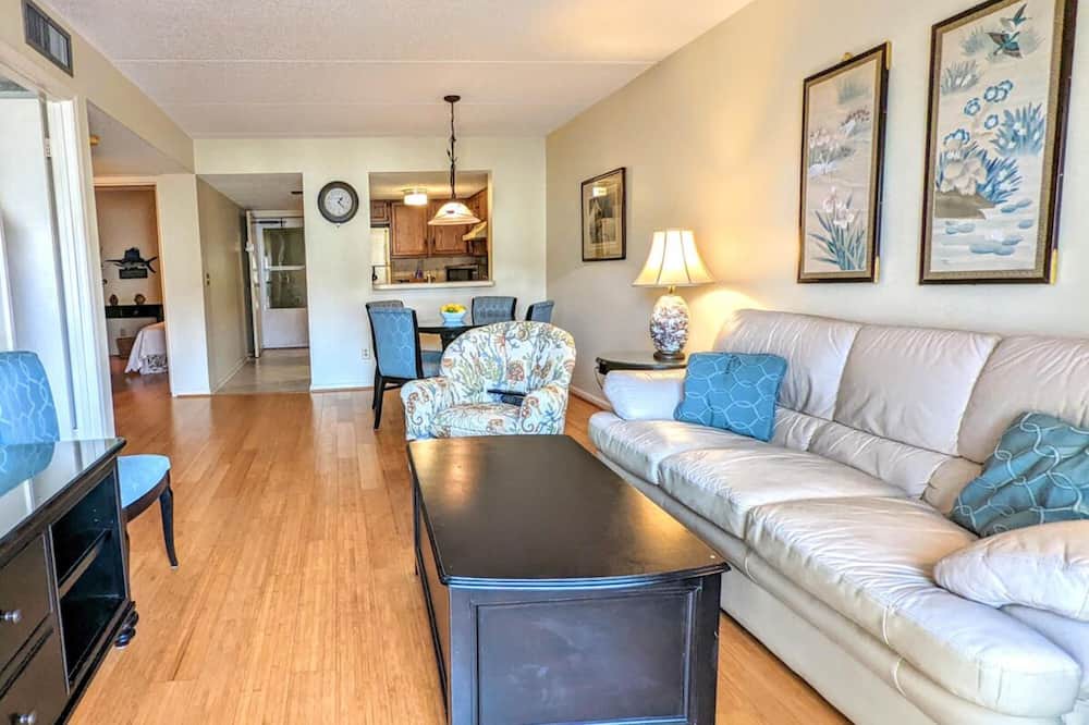 Photo of Livingroom in St. Augustine Beach