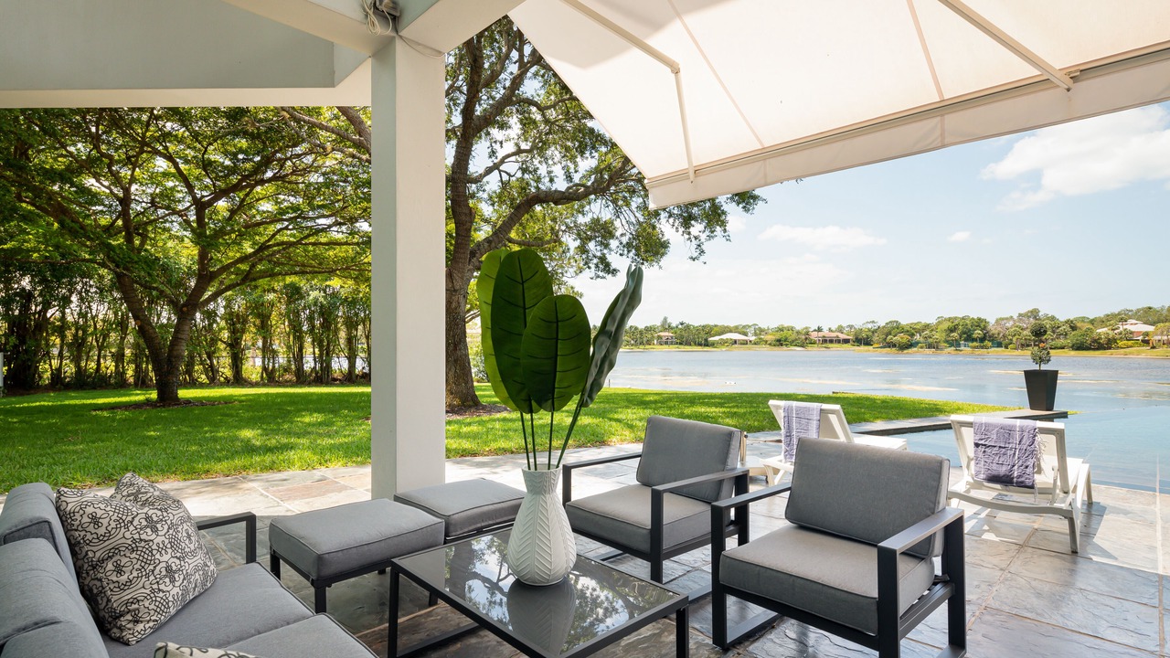 Photo of Patio Balcony in Pine Ridge