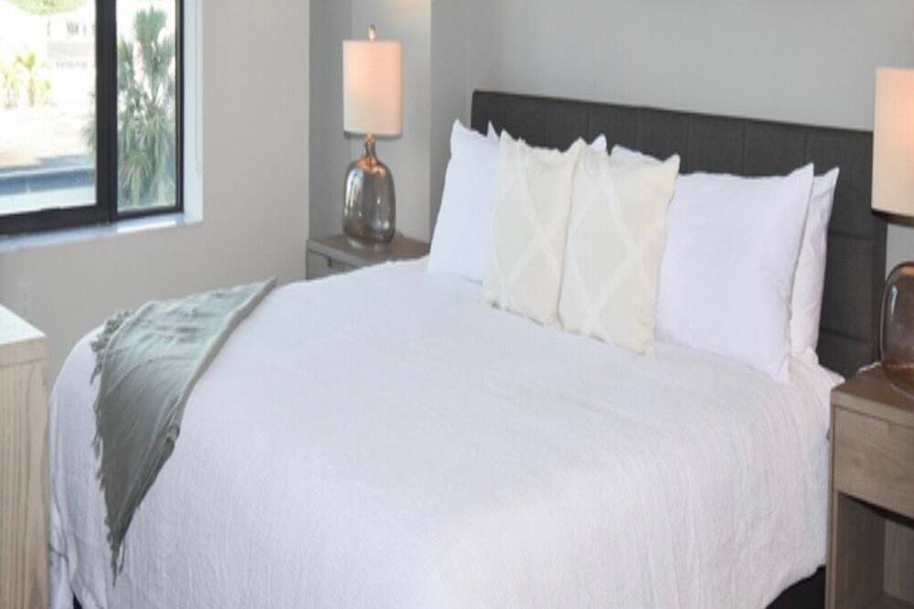 Photo of Bedroom in Flagler Village