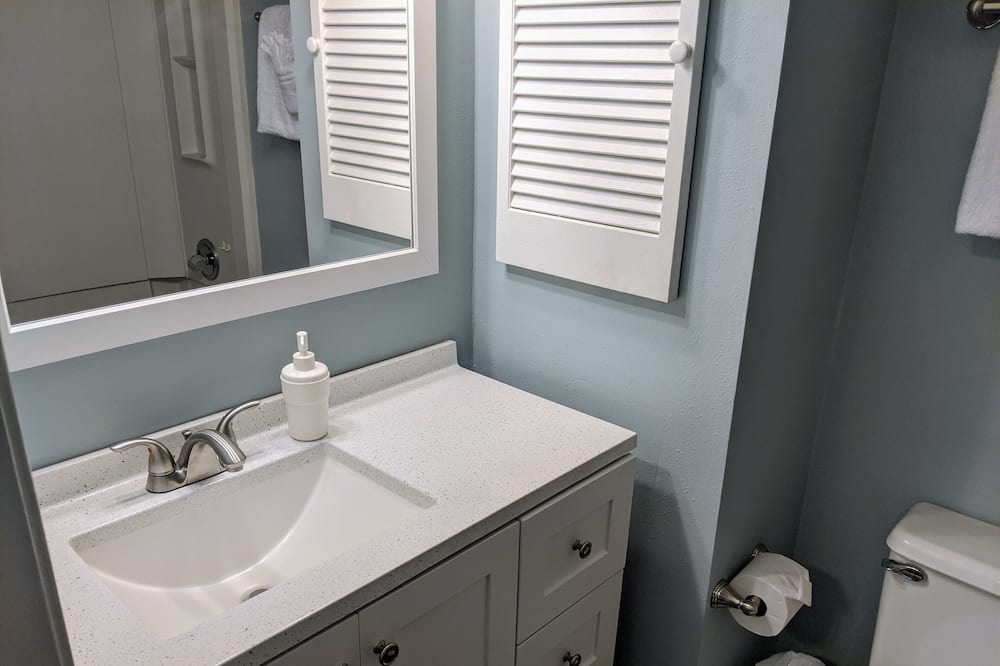 Photo of Bathroom in Fort Walton Beach - Destin