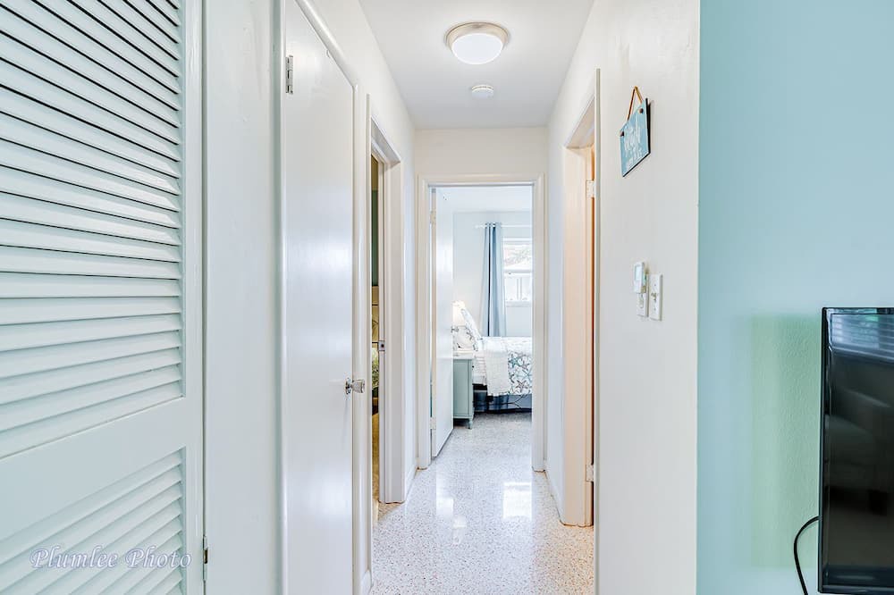 Photo of Bathroom in Independence Square