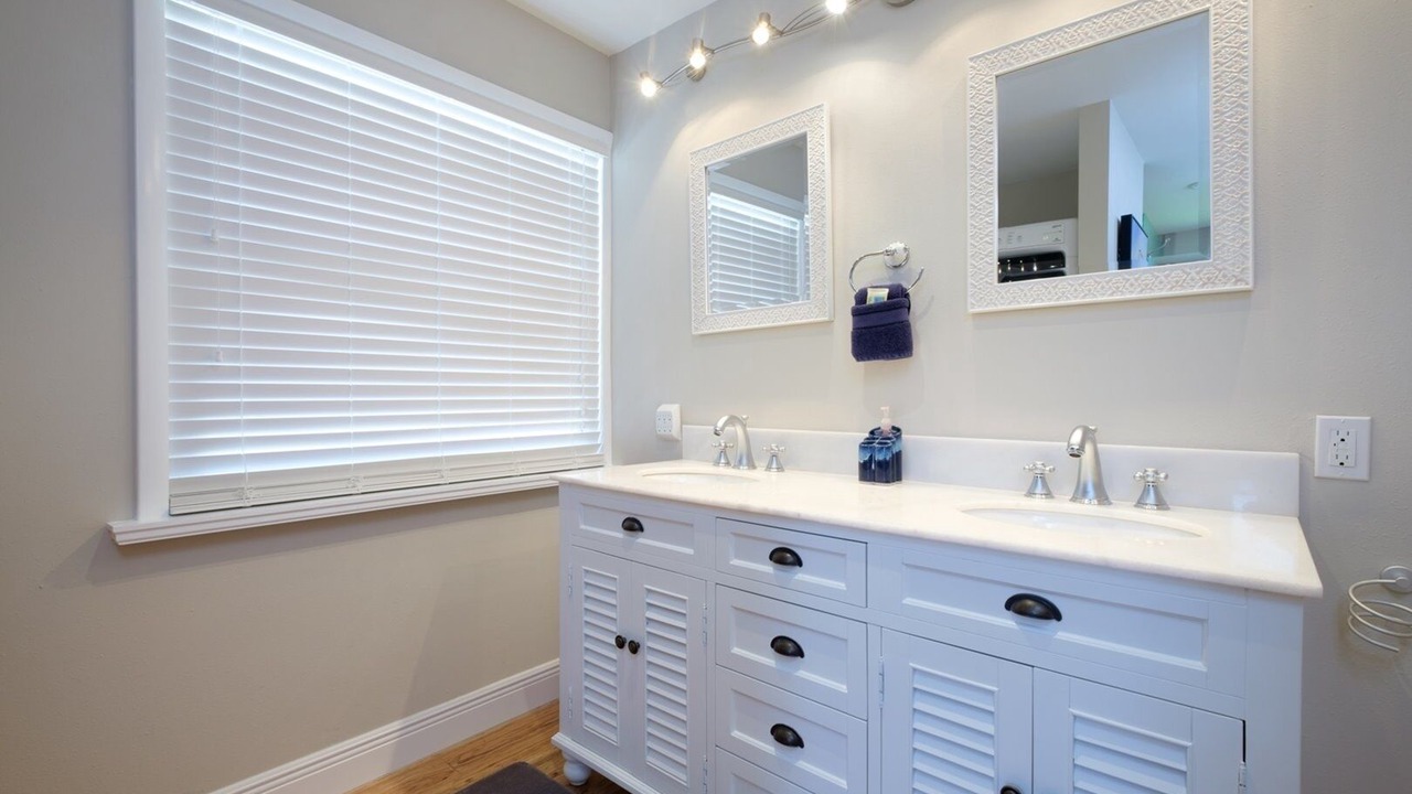 Photo of Bathroom in Holmes Beach