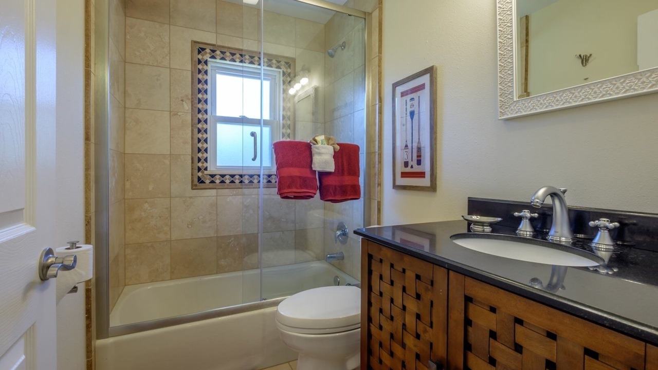 Photo of Bathroom in Holmes Beach