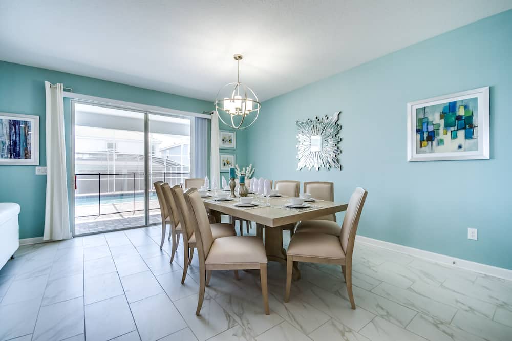 Photo of Kitchen in Davenport