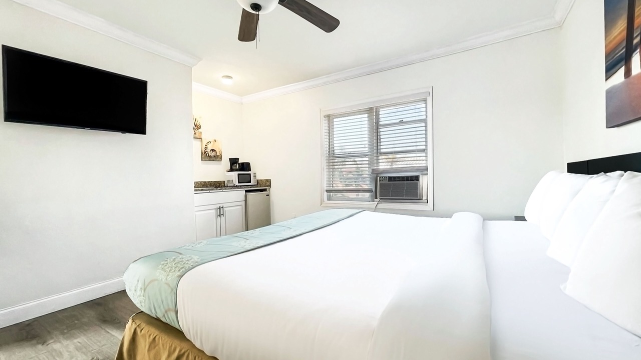 Photo of Bedroom in Hollywood