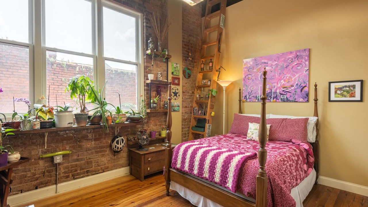 Photo of Bedroom in Downtown Chattanooga