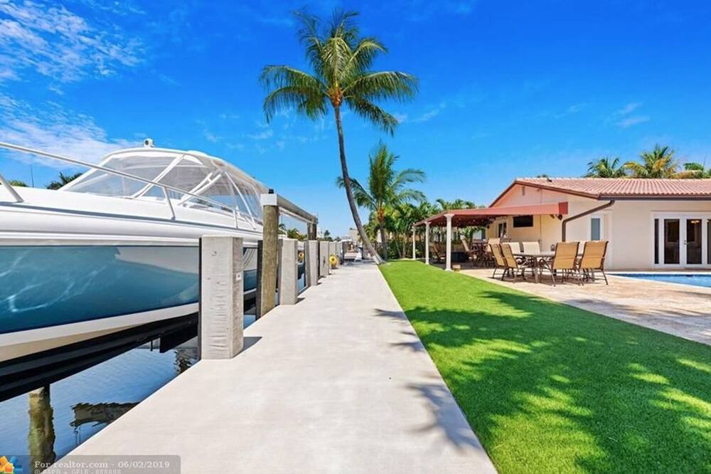 Photo of Others in Pompano Isles