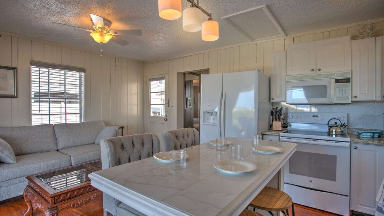Photo of Kitchen in Treasure Island