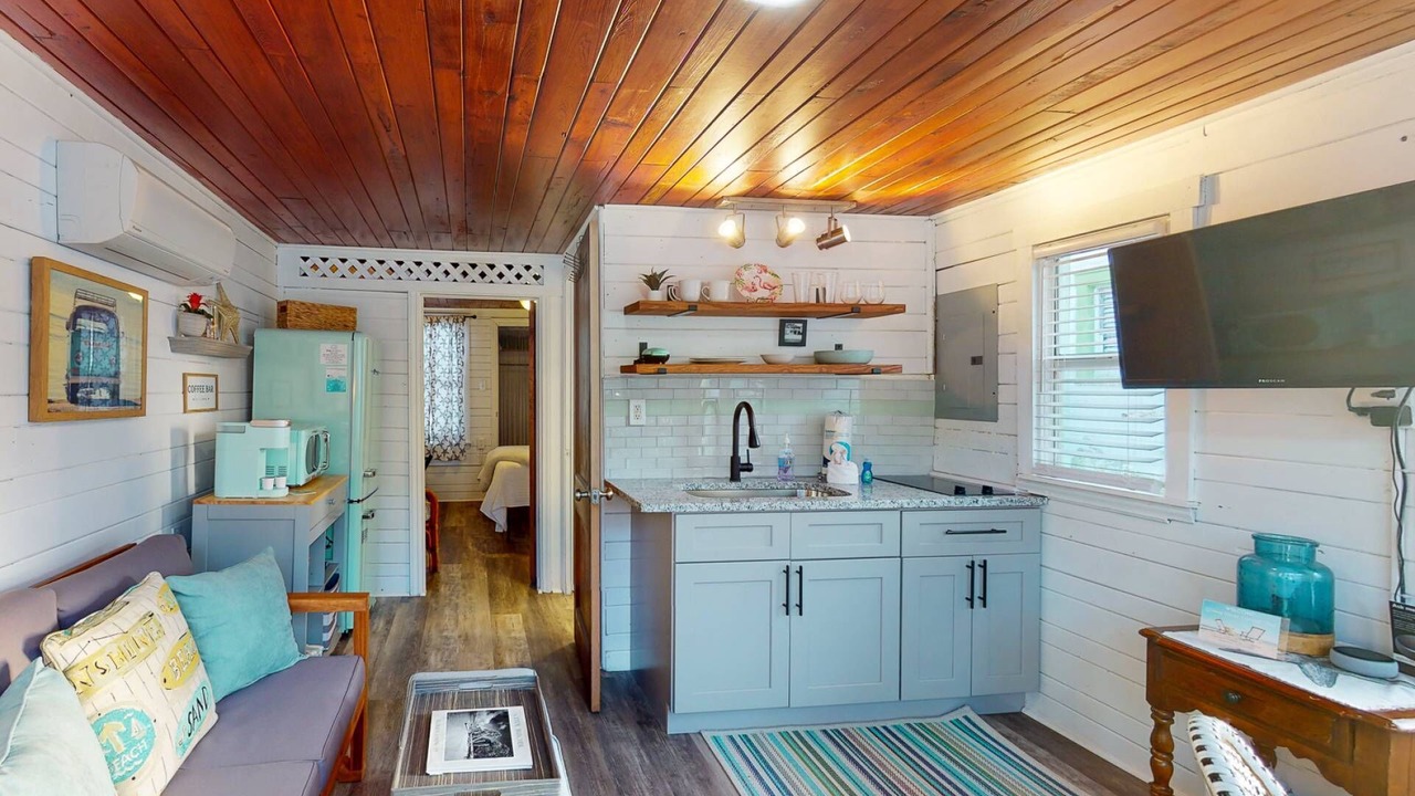 Photo of Kitchen in Treasure Island
