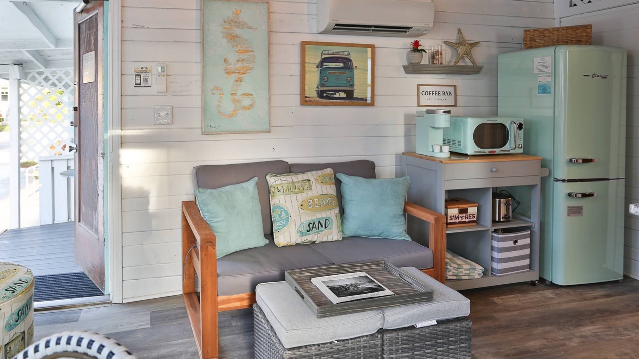 Photo of Livingroom in Treasure Island