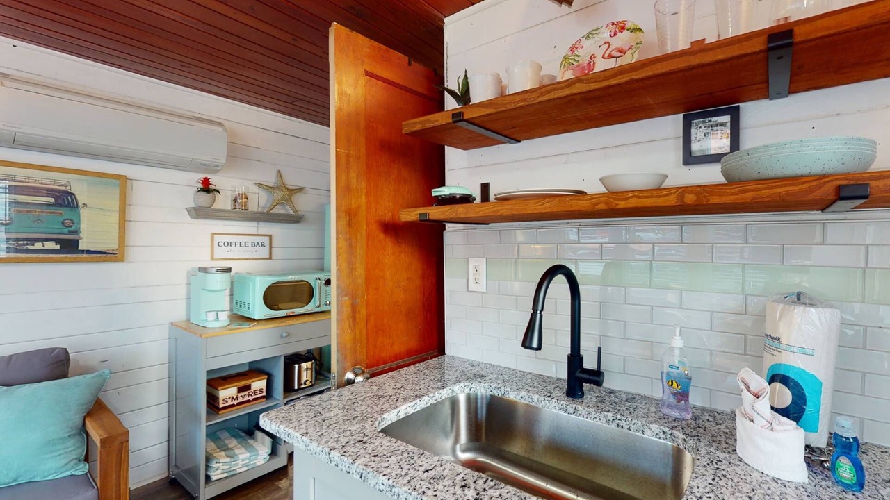 Photo of Kitchen in Treasure Island