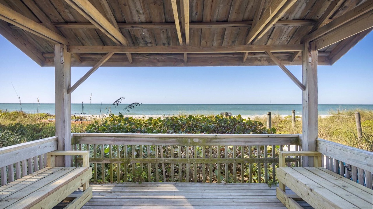 Photo of Outdoor in Golden Beach