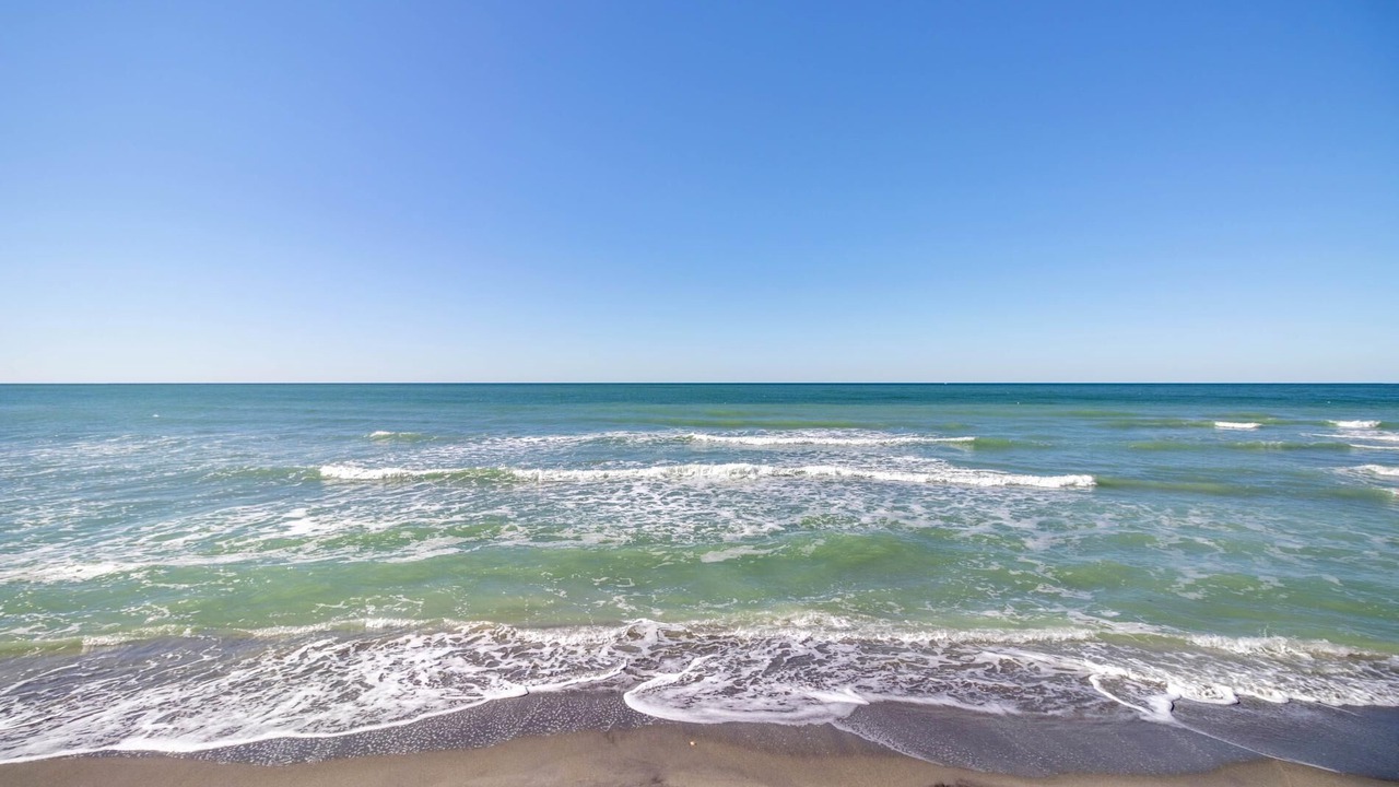 Photo of Others in Golden Beach