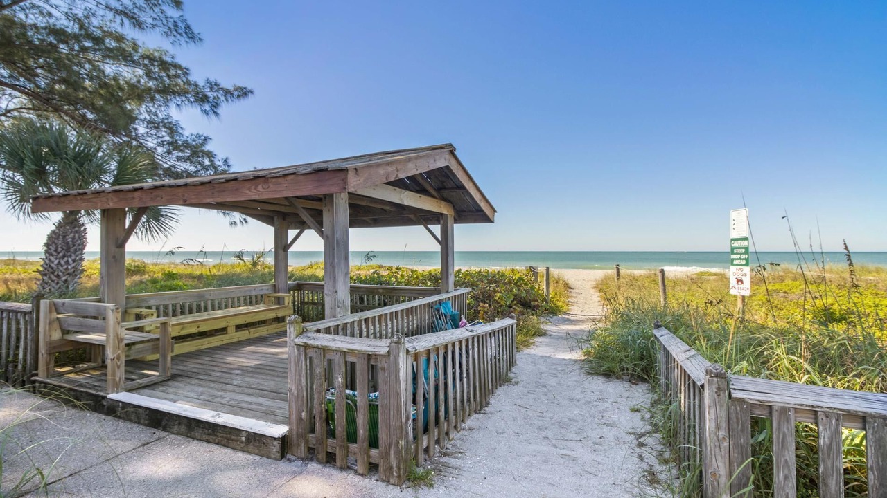 Photo of Outdoor in Golden Beach