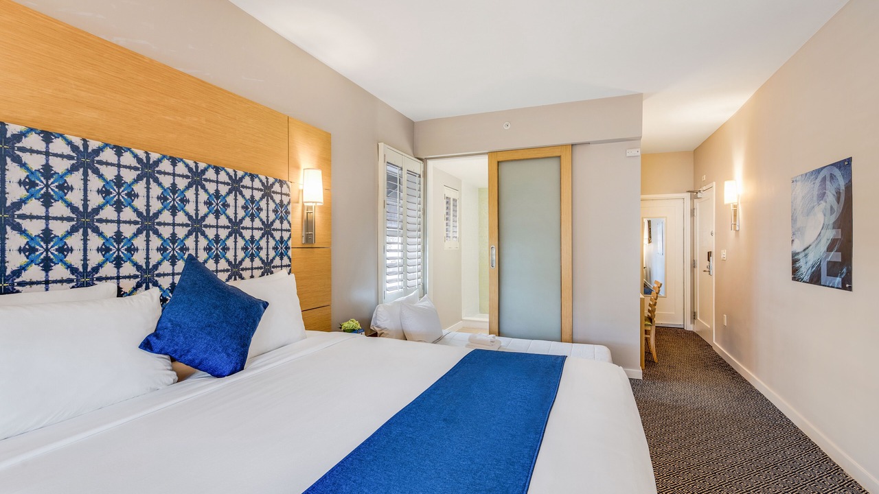 Photo of Bedroom in Bay Harbor Islands
