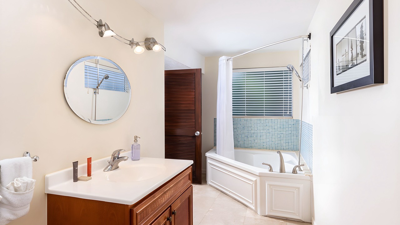 Photo of Bathroom in Key Largo