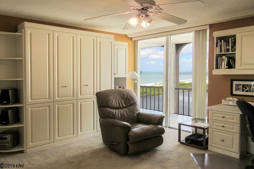 Photo of Bedroom in South Island