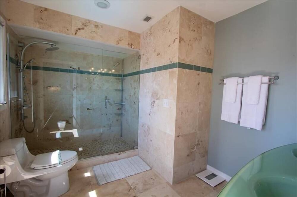 Photo of Bathroom in Marco Island