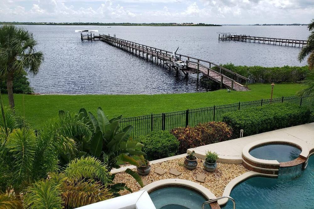 Photo of Outdoor in Gulf Cove