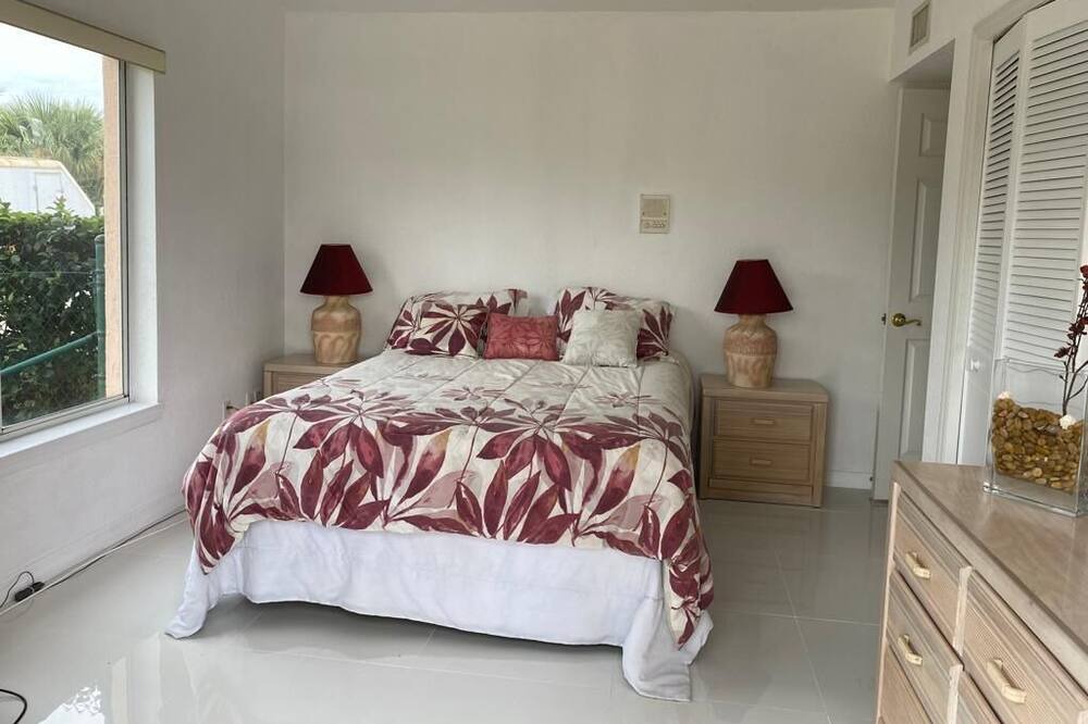 Photo of Bedroom in Clermont