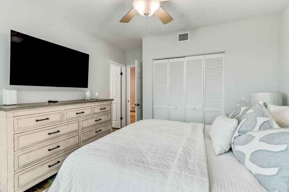 Photo of Bedroom in Fernandina Beach