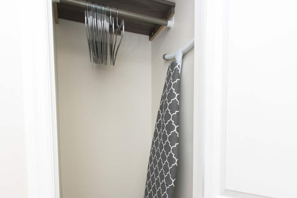 Photo of Bedroom in Dania Beach
