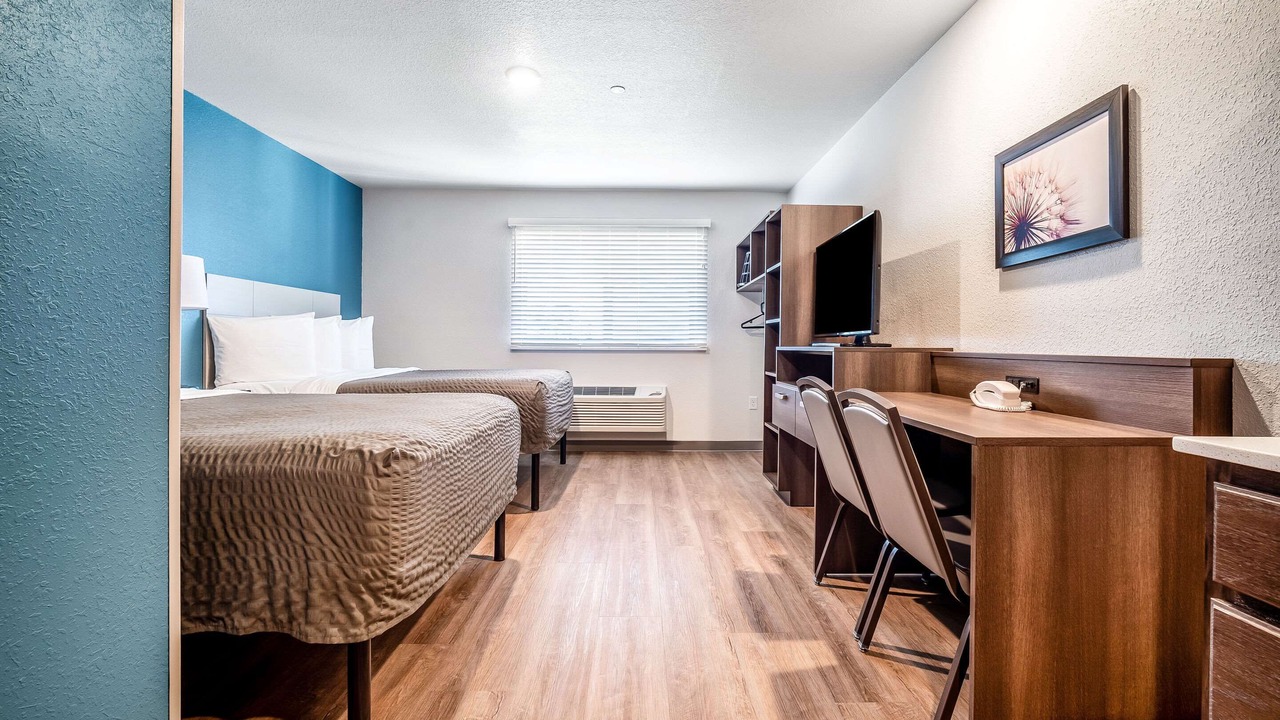 Photo of Bedroom in East Naples