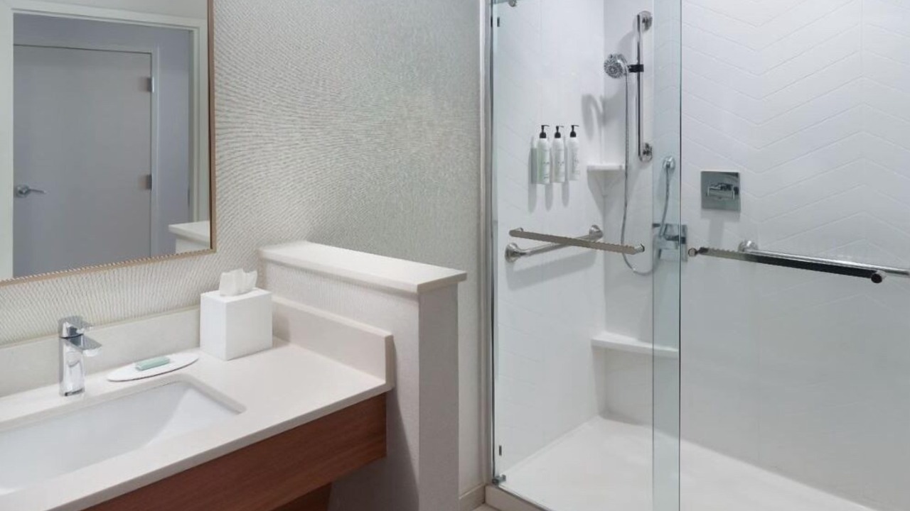 Photo of Bathroom in Locust Grove