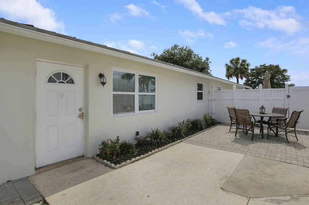 Photo of Patio Balcony in Florida North Atlantic Coast