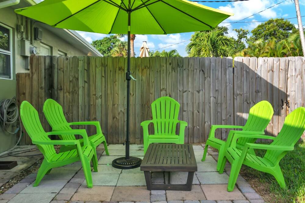 Photo of Patio Balcony in Edgewood