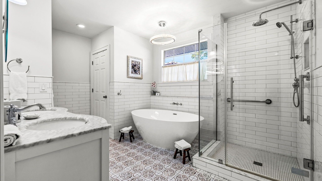 Photo of Bathroom in Historic Kenwood