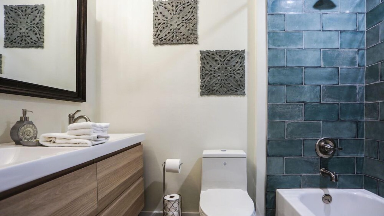 Photo of Bathroom in Historic Kenwood