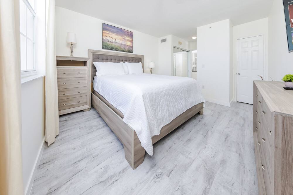 Photo of Bedroom in Downtown West Palm Beach