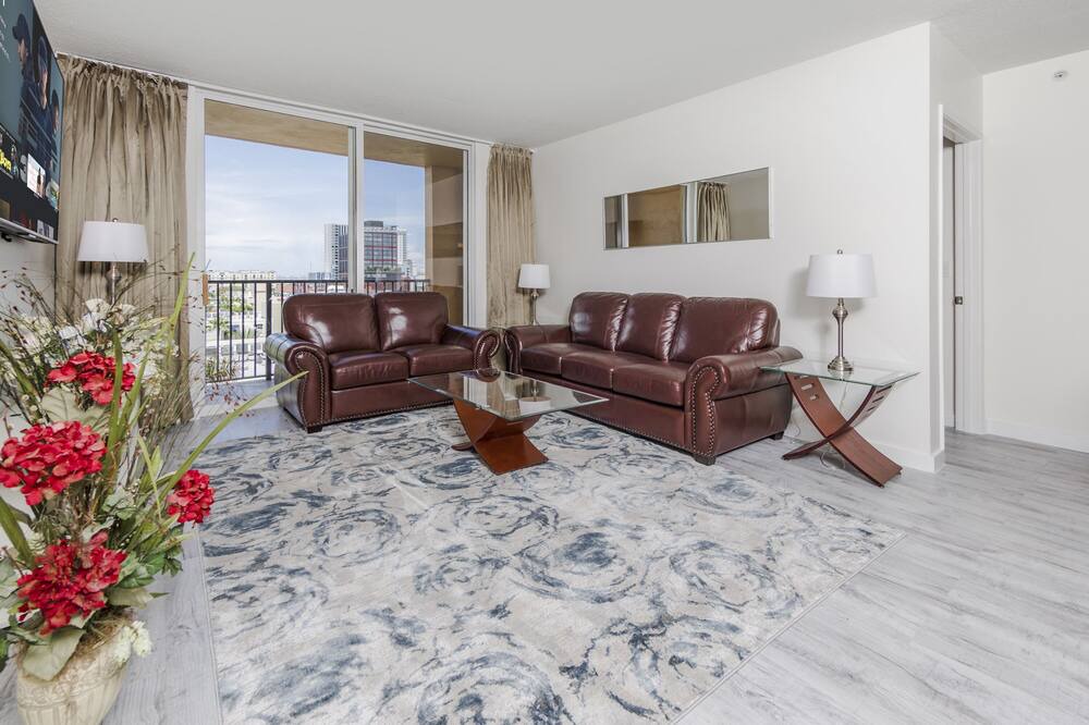 Photo of Livingroom in Downtown West Palm Beach