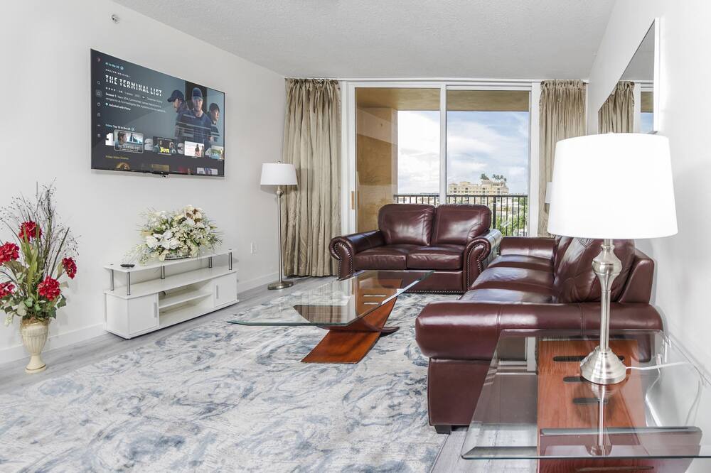 Photo of Livingroom in Downtown West Palm Beach