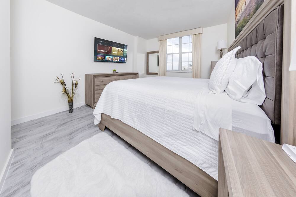 Photo of Bedroom in Downtown West Palm Beach