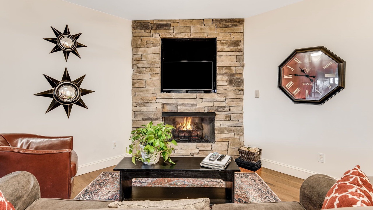 Photo of Livingroom in Asheville