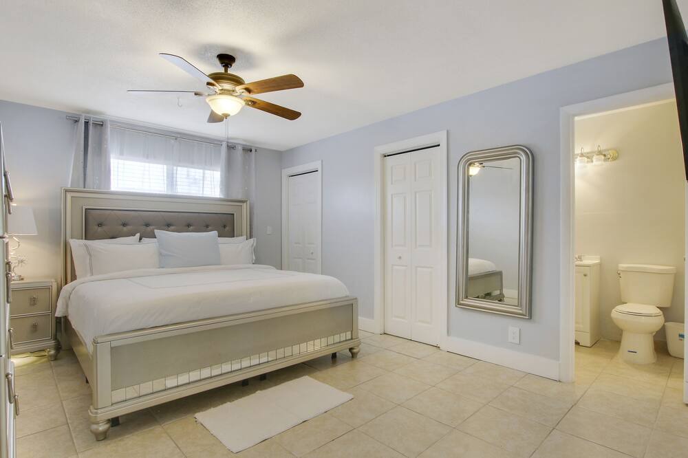 Photo of Bedroom in Florida North Atlantic Coast