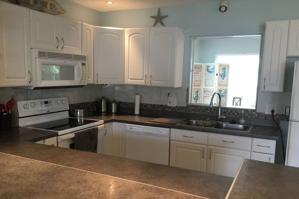 Photo of Bedroom in Englewood
