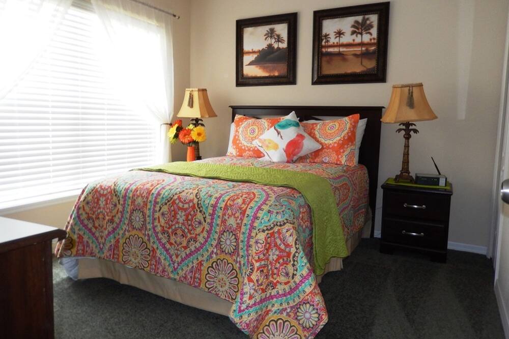 Photo of Bedroom in Sandy Ridge