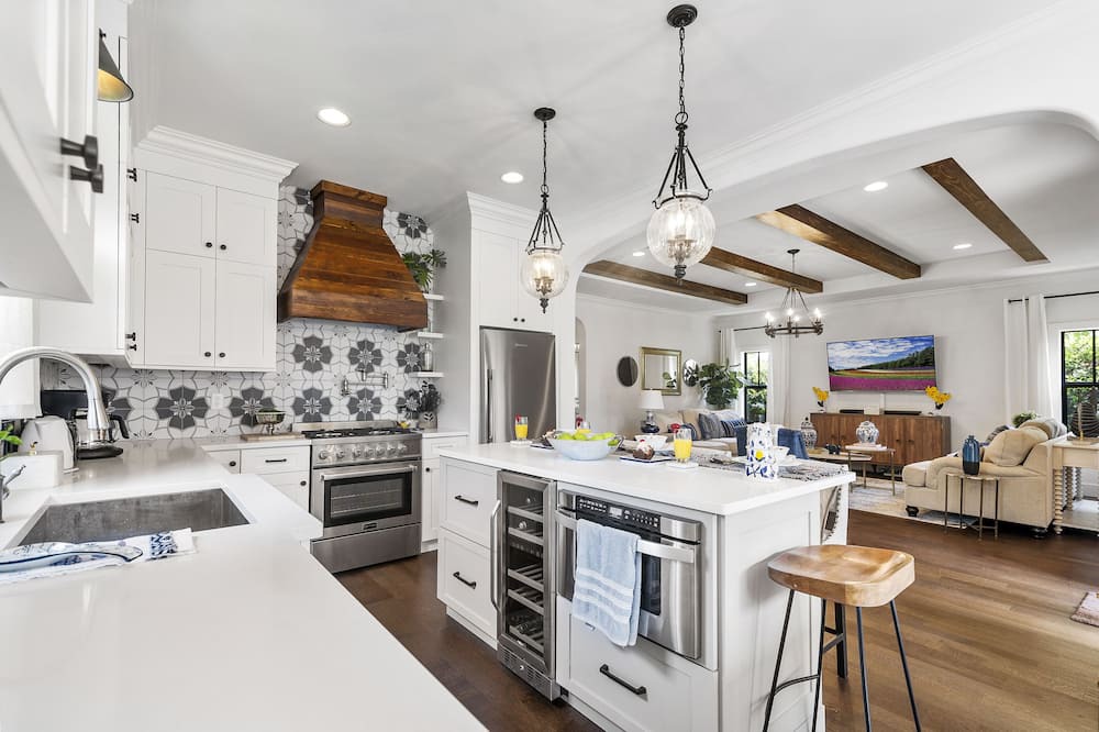 Photo of Kitchen in Old Northwood Historic District
