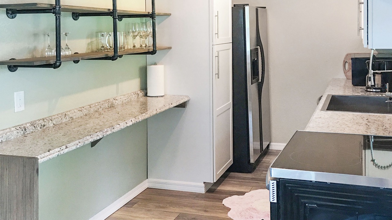 Photo of Kitchen in Pine Island Center