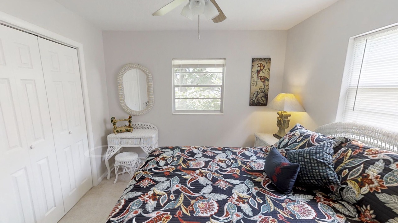 Photo of Bedroom in Cypress Gardens