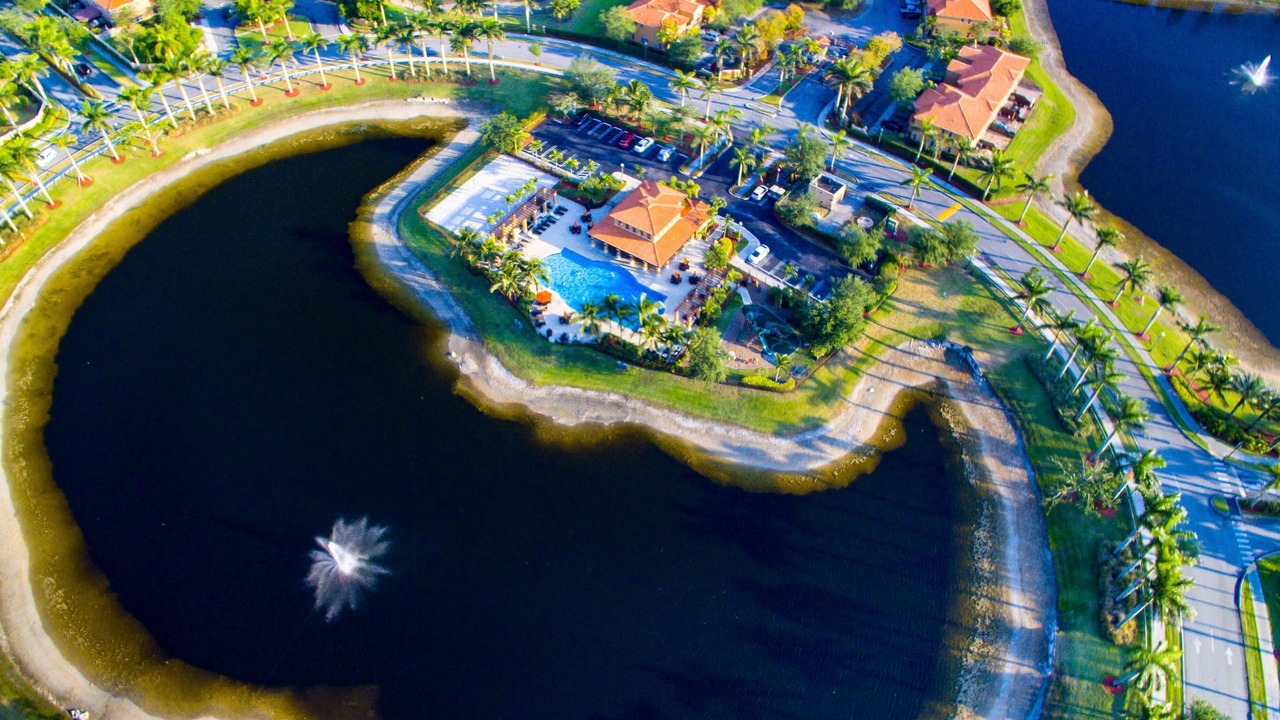 Photo of Outdoor in Tamiami