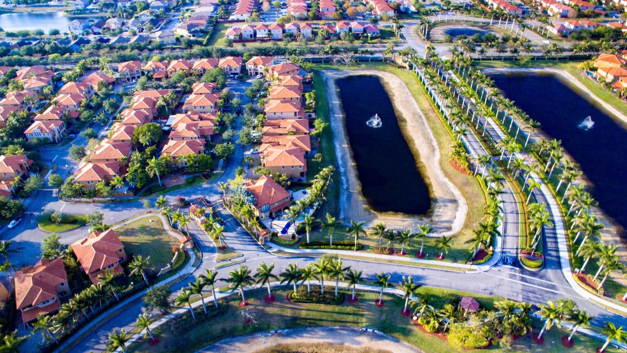 Photo of Outdoor in Tamiami