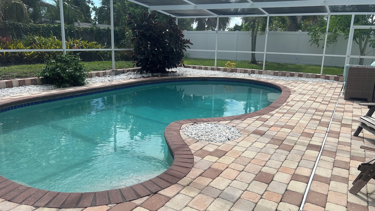 Photo of Outdoor in Bayshore Gardens