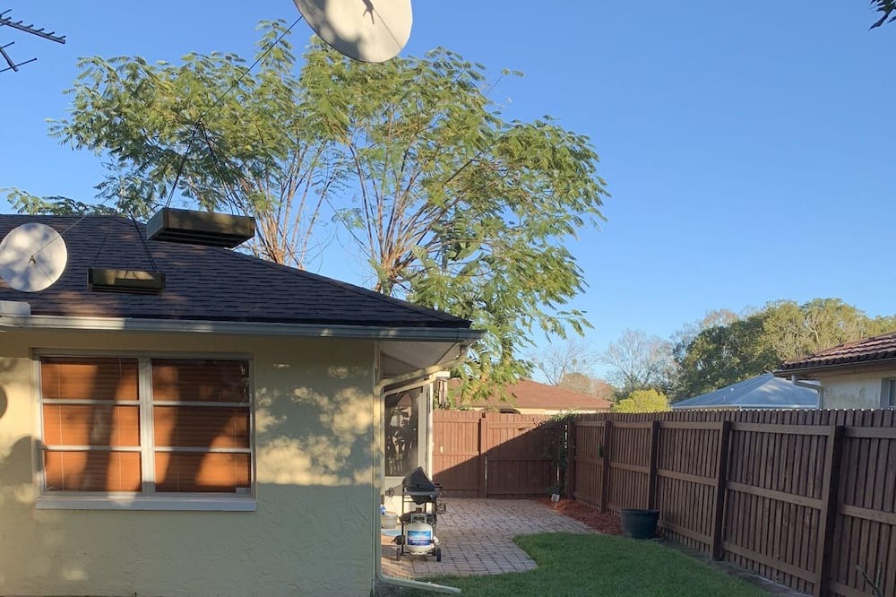 Photo of Outdoor in Forest Hills