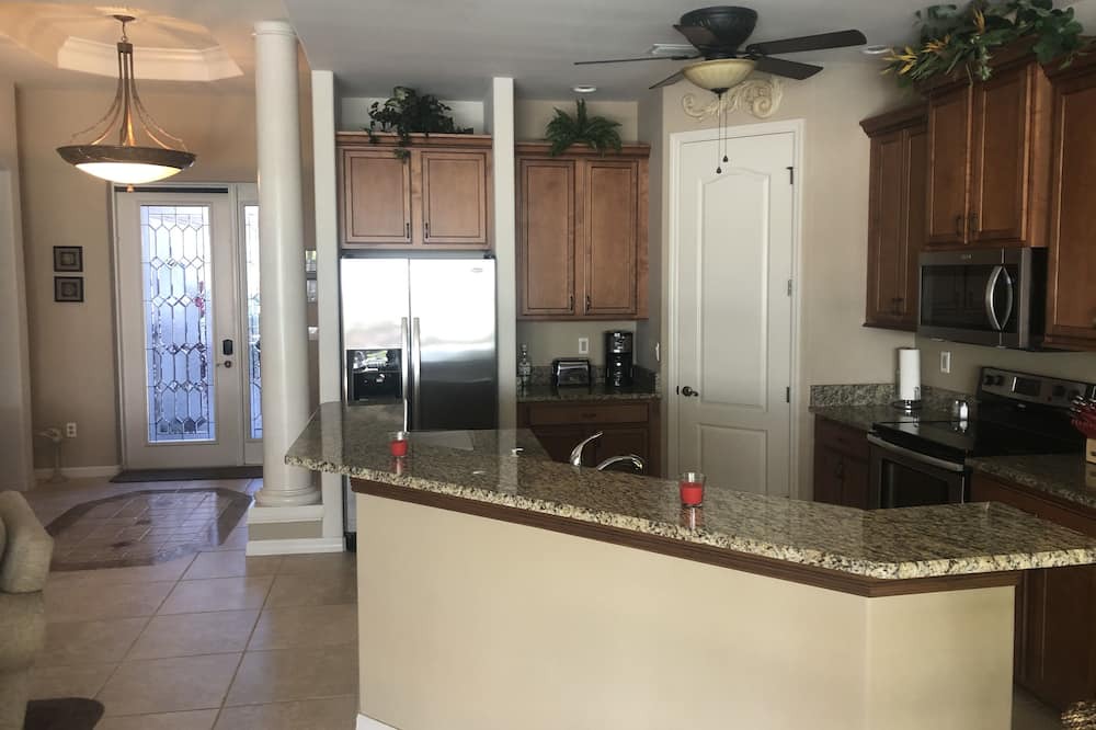 Photo of Kitchen in Fort Myers Shores