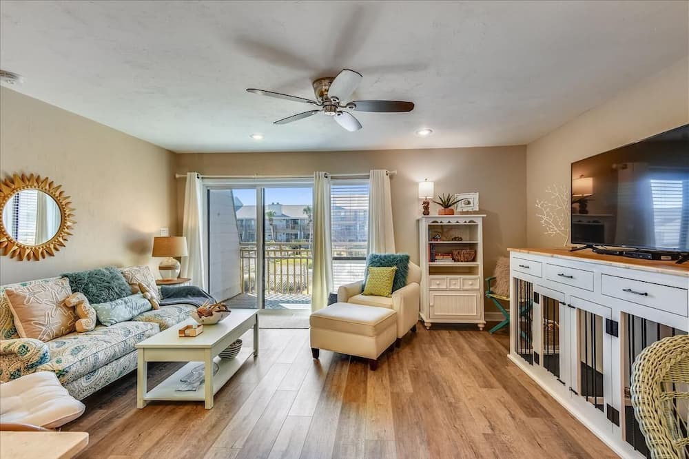 Photo of Livingroom in East End