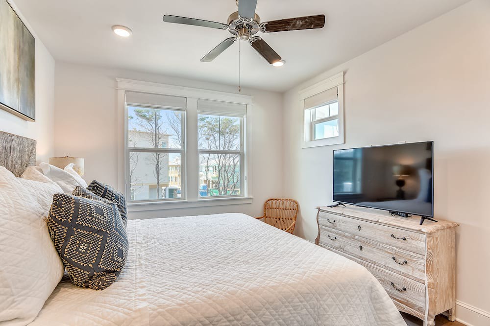 Photo of Bedroom in Santa Rosa Beach